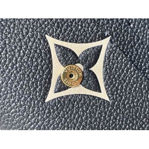 Lv Emilie wallet M82341 M82340 19x10x2cm Accesories