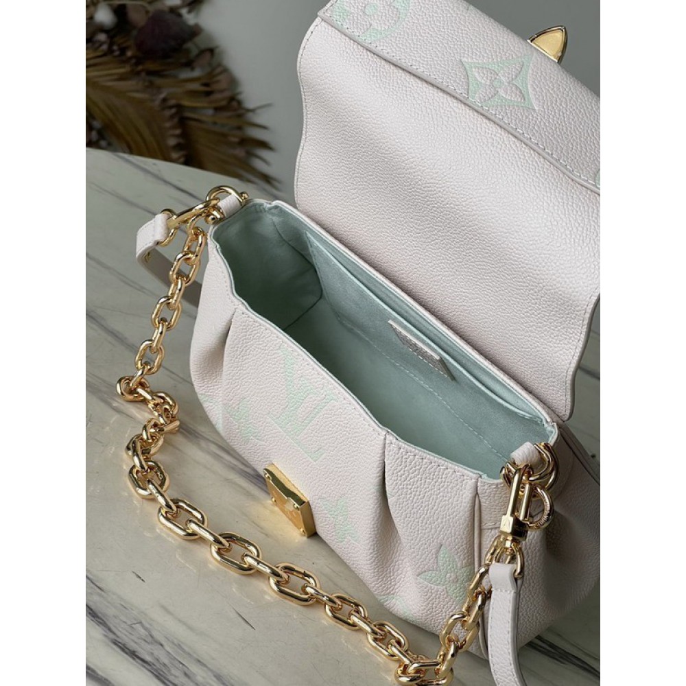 Lv Favorite M45813 24x14x9 cm Bags