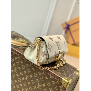 Lv Favorite M45813 24x14x9 cm Bags