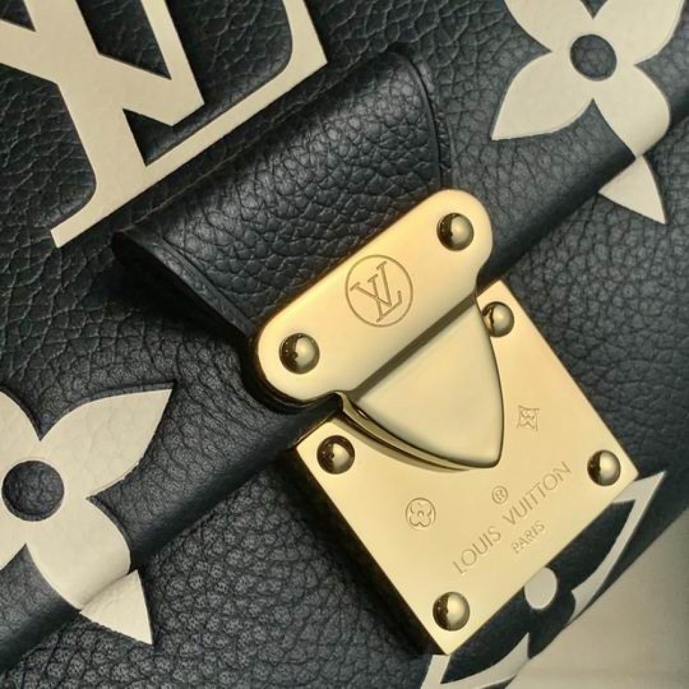Lv Favorite M45836 24x14x9 cm Bags