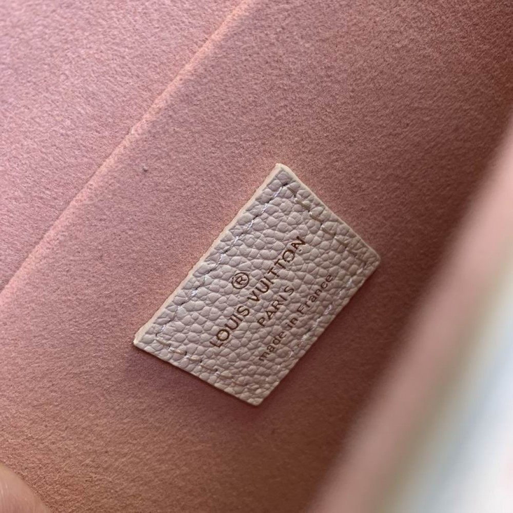 Lv Pochette Félicie emp leather M69977 21x12x3cm Bags