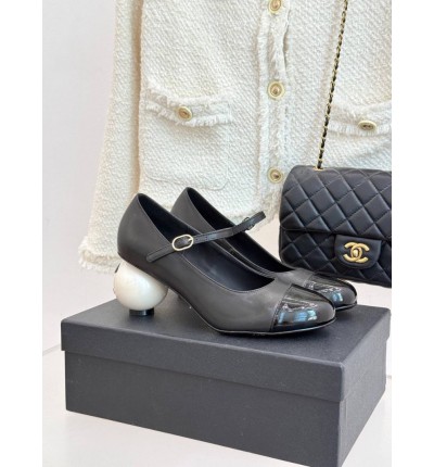 Chanel pearl heels 36-41