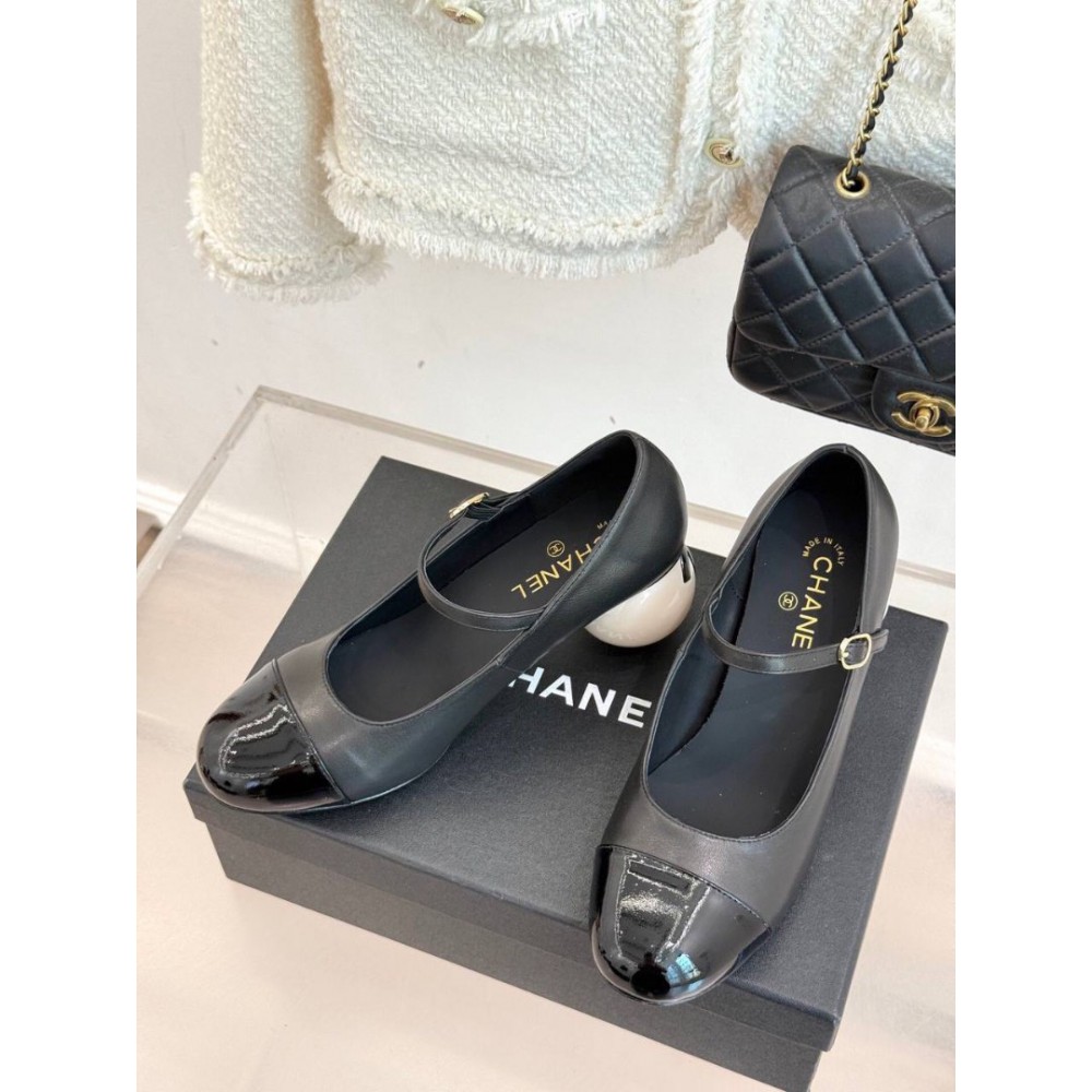 Chanel pearl heels 36-41 Shoes