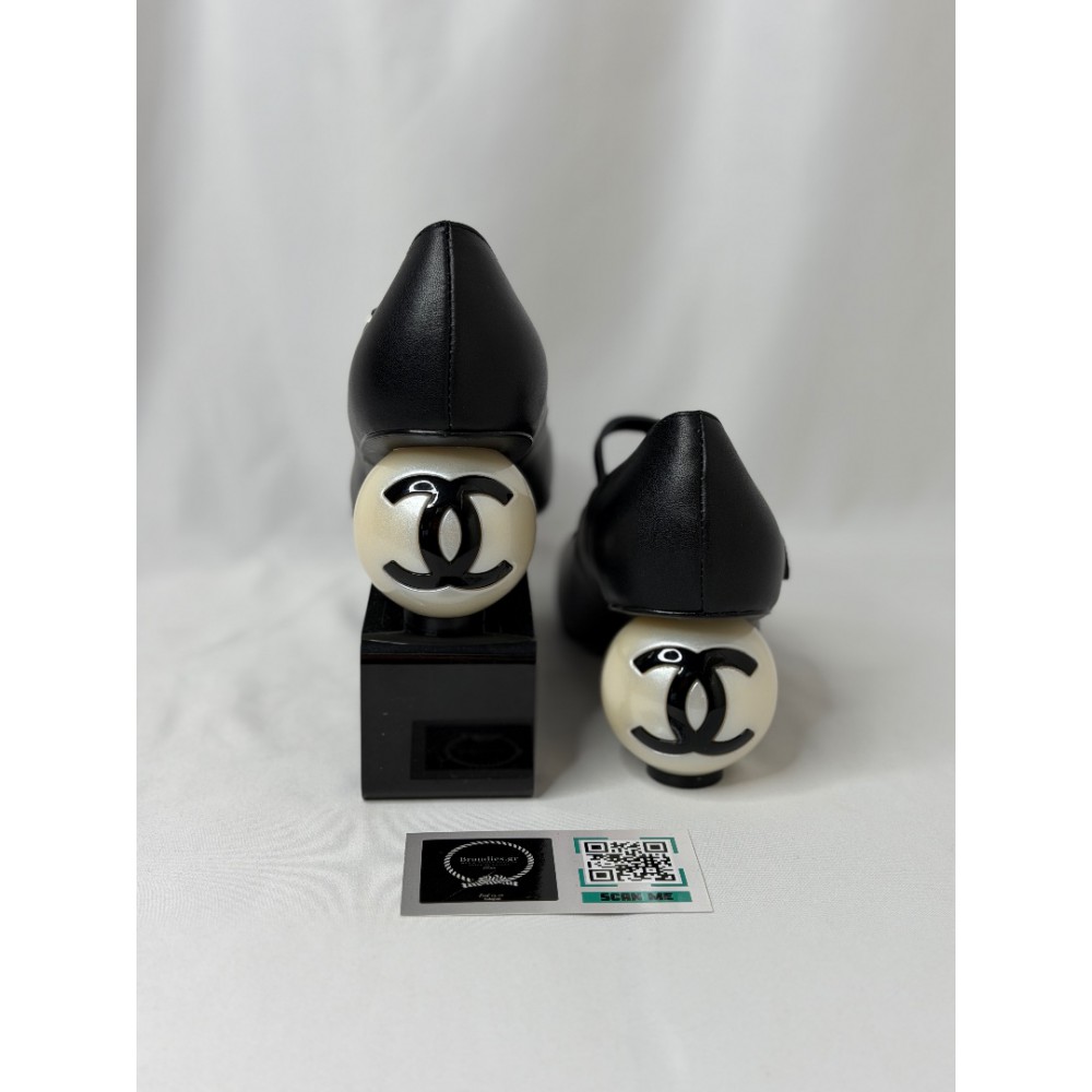 Chanel pearl heels 36-41 Shoes