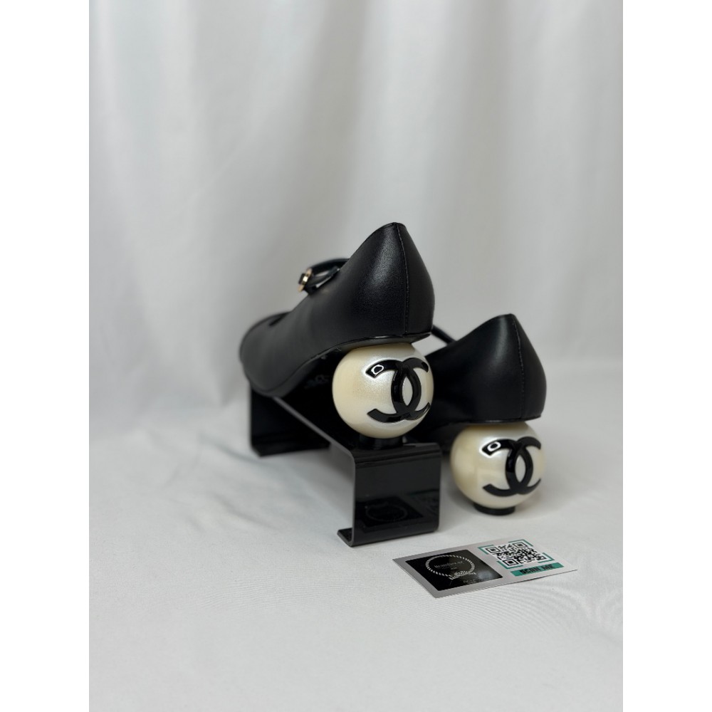 Chanel pearl heels 36-41 Shoes