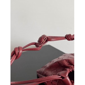 Bottega Venetta dustbag 33x23cm Bags