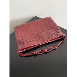 Bottega Venetta dustbag 33x23cm Bags