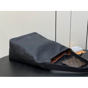 Lv Low Key Hobo M24856 31x35x18cm Bags