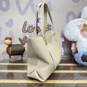 Lv Low Key Cabas MM M25342 47x30x14CM Bags