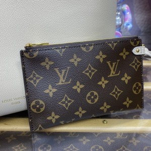 Lv Low Key Cabas MM M25342 47x30x14CM Bags