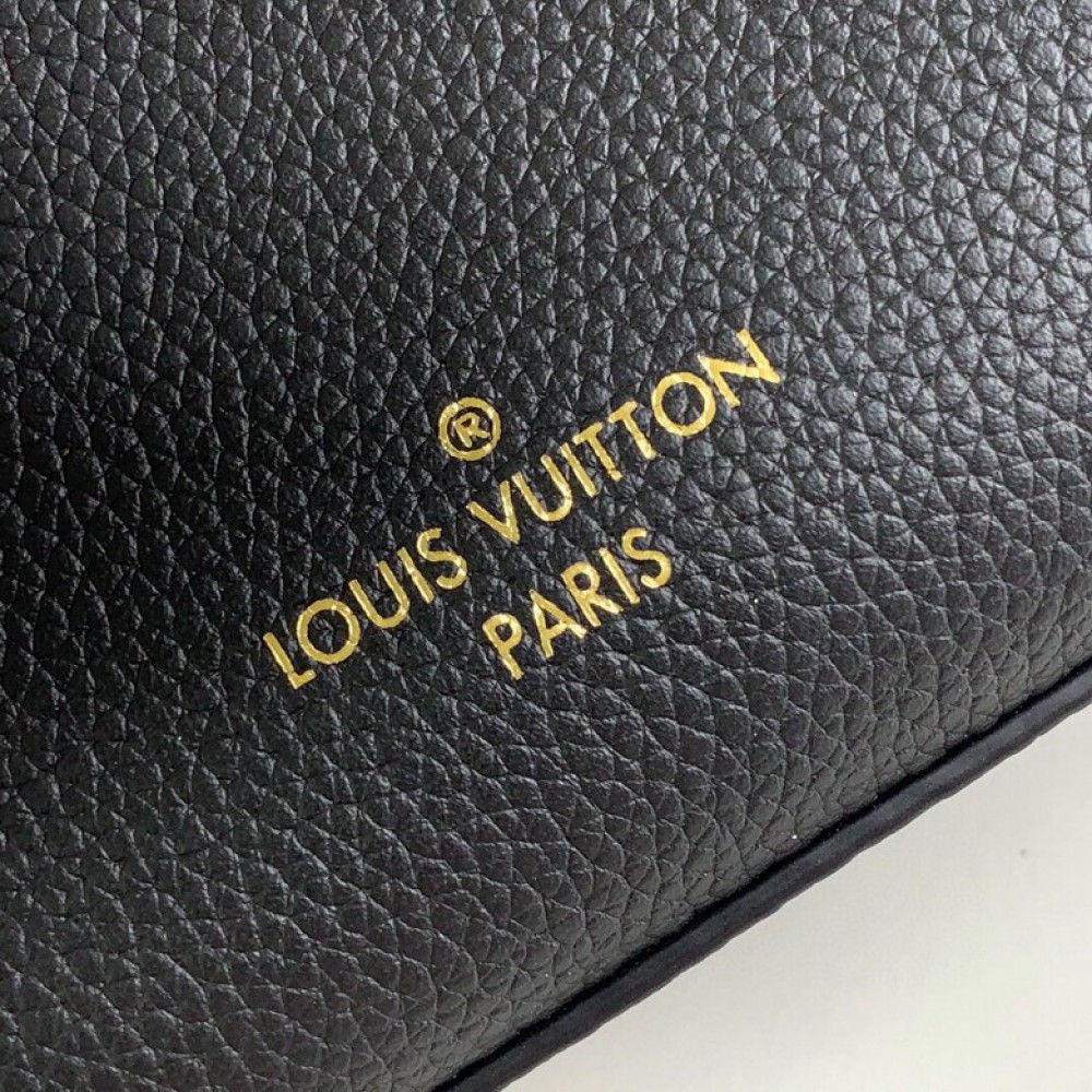 Lv Low Key bumbag M11429 28x13x5.5cm Bags