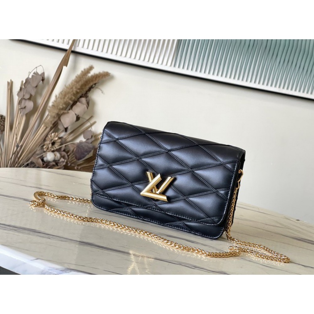 Lv Twist M13139 20x12x5cm Bags