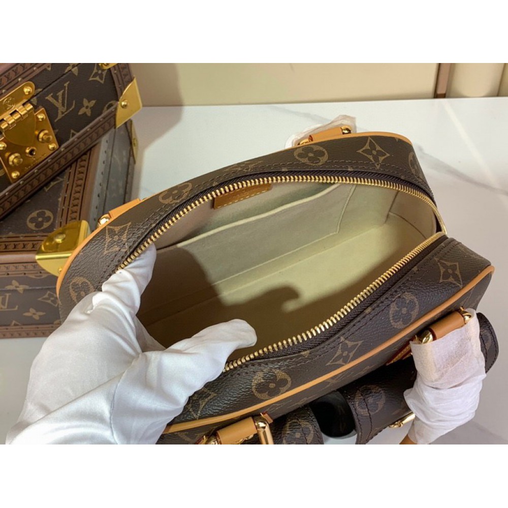 Lv Manhattan PM M40026 30x12x20cm Bags