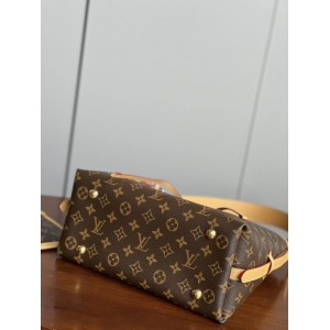 Lv CarryAll PM M46203 29x24x12cm  Bags