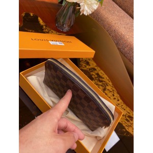 Lv Cosmétique M47353 22.5x5.5x15.5cm  Bags