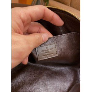 Lv Cosmétique M47353 22.5x5.5x15.5cm  Bags