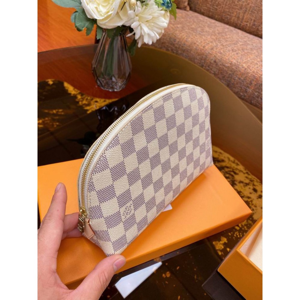 Lv Cosmétique M47353 22.5x5.5x15.5cm  Bags