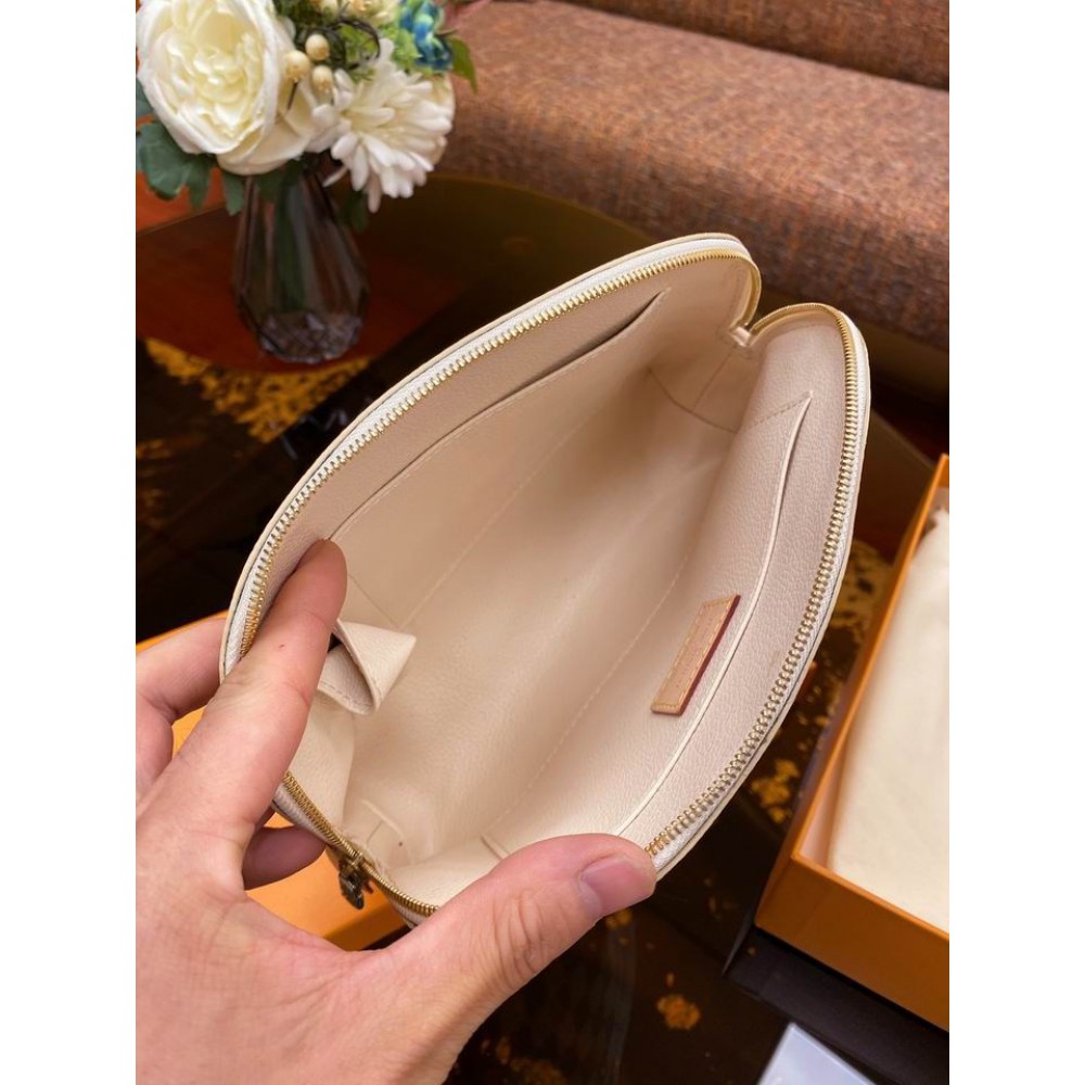 Lv Cosmétique M47353 22.5x5.5x15.5cm  Bags