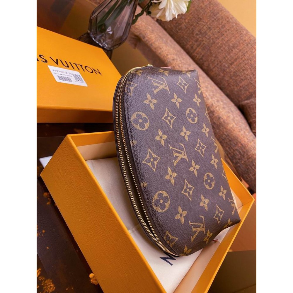 Lv Cosmétique M47353 22.5x5.5x15.5cm  Bags