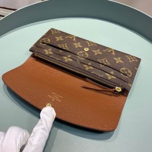 Lv Emily Wallet M60698 19x10cm Accesories