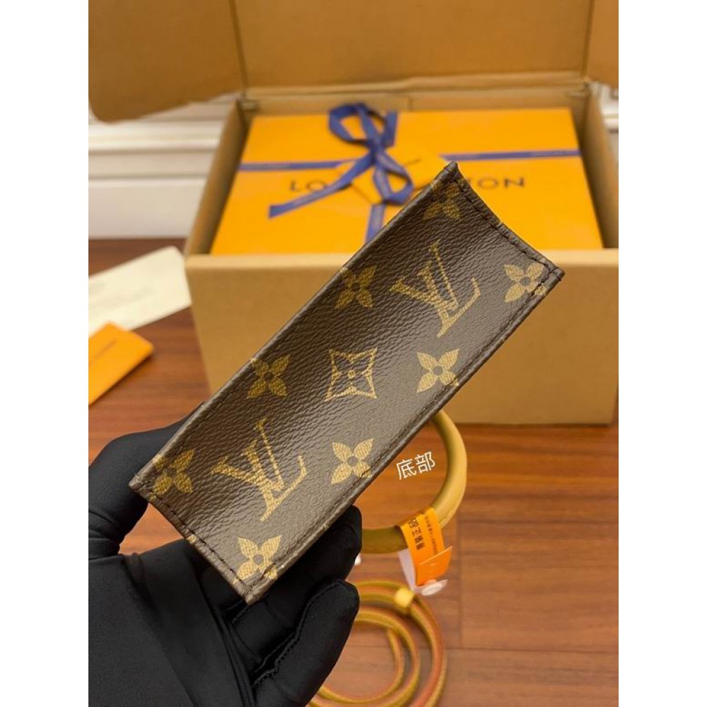 Lv Petit Sac Plat M81295 14x17x5cm Bags