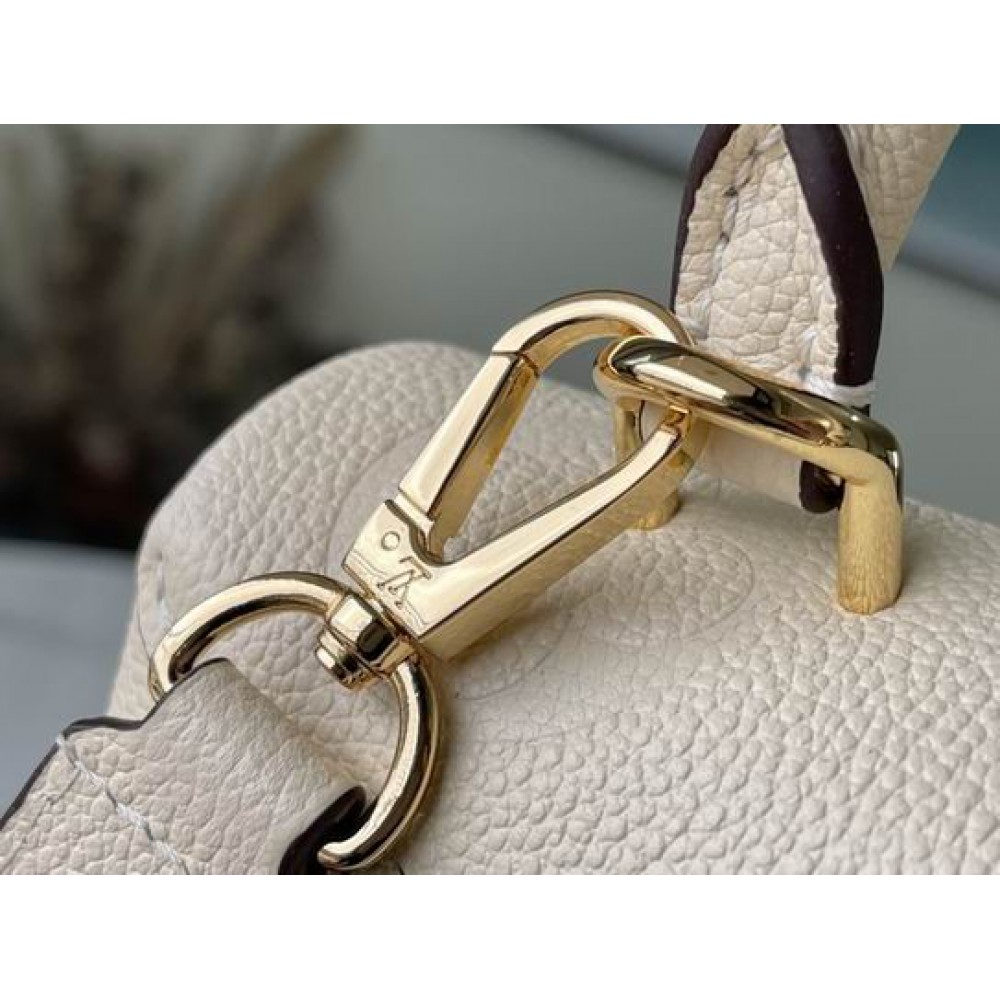 Lv Madeleine BB M45978 24x17x8.5cm Bags