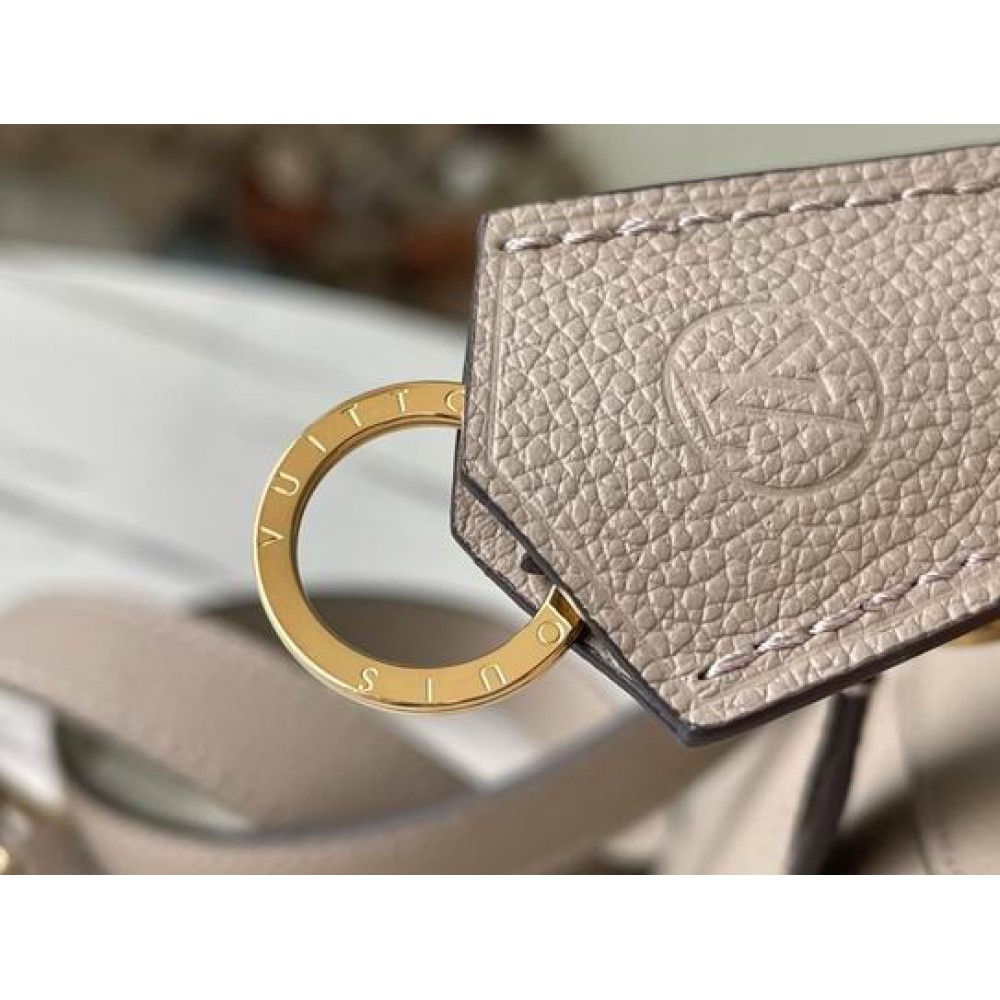 Lv Madeleine BB M45978 24x17x8.5cm Bags