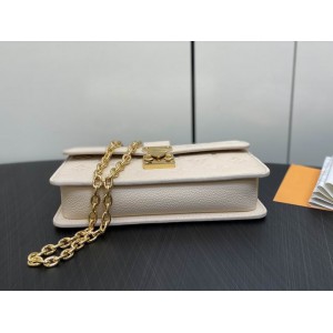 Lv Metis wallet on chain M82637 22x15x5.5cm Accesories