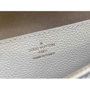 Lv Metis wallet on chain M82637 22x15x5.5cm Accesories