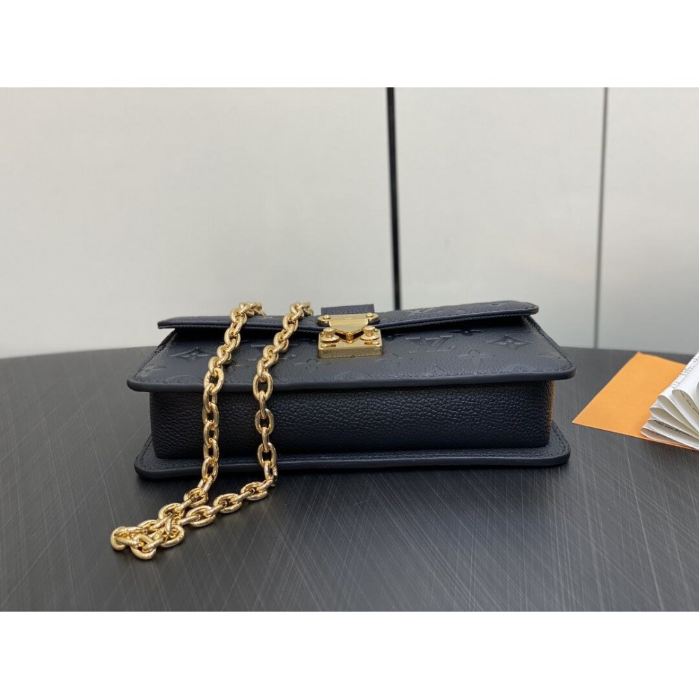 Lv Metis wallet on chain M82637 22x15x5.5cm Accesories