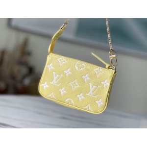 Lv Mini Pochette Accessories M46129 15.5x10.5x4cm Bags