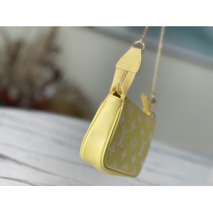 Lv Mini Pochette Accessories M46129 15.5x10.5x4cm Bags