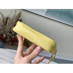 Lv Mini Pochette Accessories M46129 15.5x10.5x4cm Bags