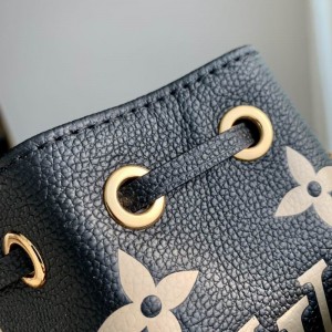 Lv Nano Noe M46291 13x16x10cm  Bags