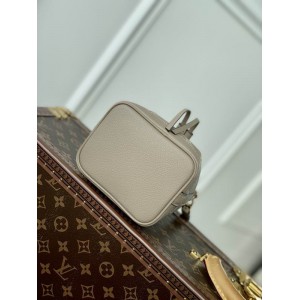 Lv Nano Noe M46291 13x16x10cm  Bags