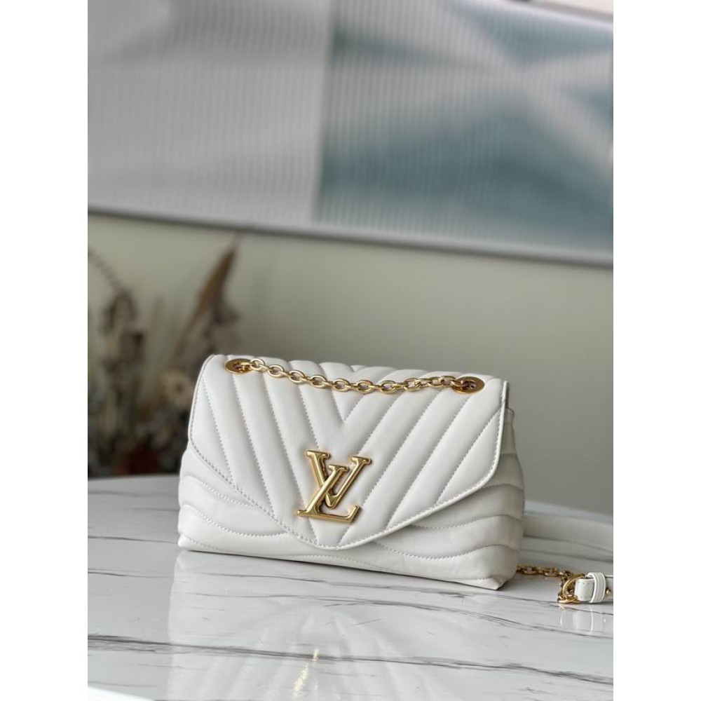 Lv New Wave Chain Bag MM M59985 24x14x9cm Bags