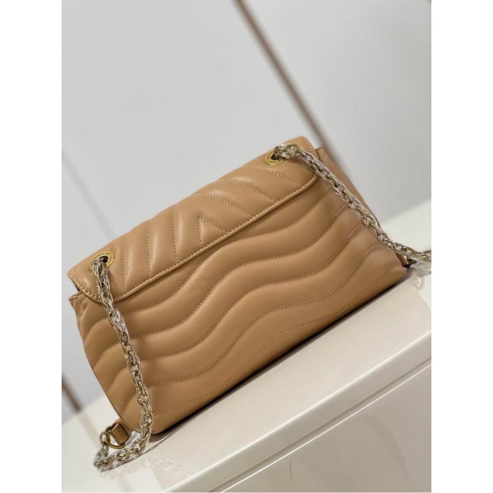 Lv New Wave Chain Bag MM M59985 24x14x9cm Bags