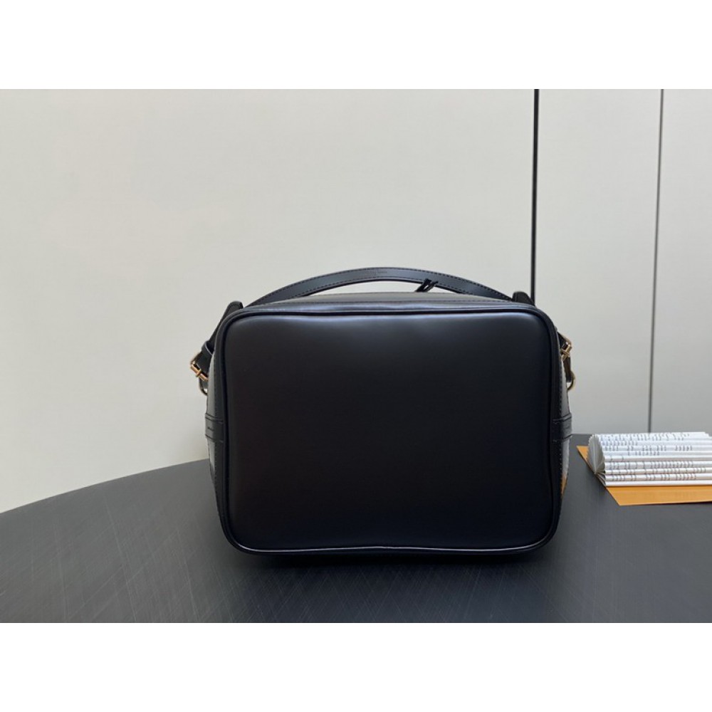 Lv Noe M24932 27x33x20cm  Bags