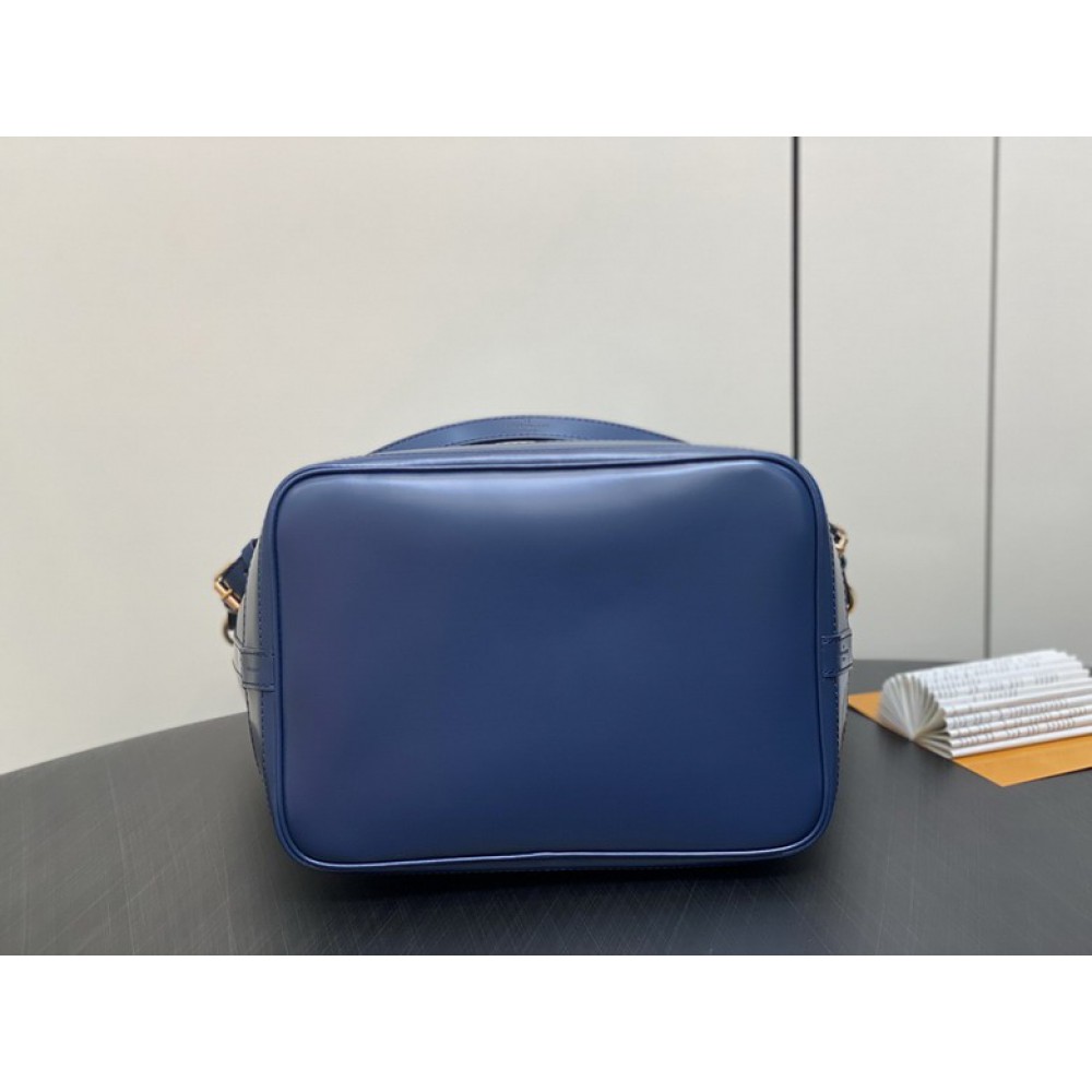 Lv Noe M24932 27x33x20cm  Bags