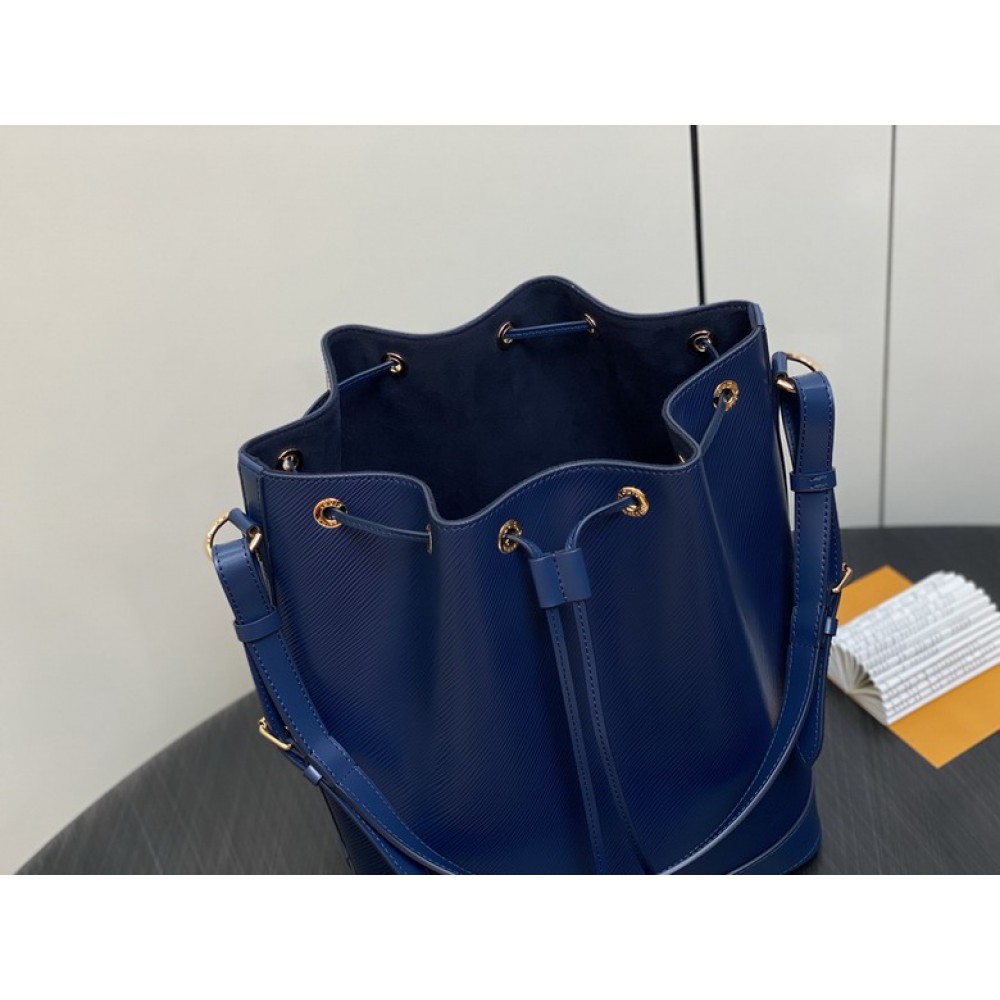 Lv Noe M24932 27x33x20cm  Bags