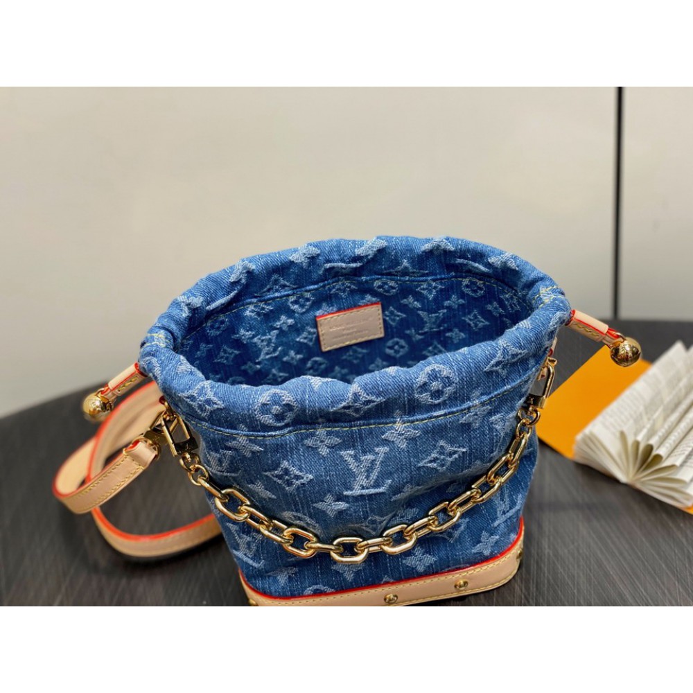 Lv Nano Noe M83043 17.5x9.20.5cm  Bags