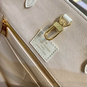 Lv OnTheGo MM 35x27x14 cm M21575 Bags