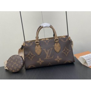 Lv OnTheGo East West  M46653 25x13x10cm