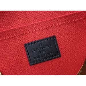 Lv OnTheGo East West  M46653 25x13x10cm