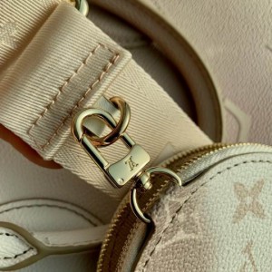 Lv OnTheGo PM M59856 25X19X11.5CM Bags