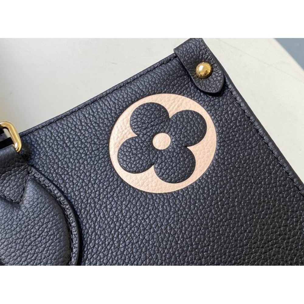 Lv OnTheGo MM 35x27x14 cm M11847 Bags