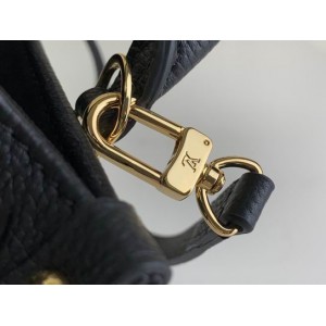 Lv OnTheGo BB M47054 18x15x8.5cm Bags