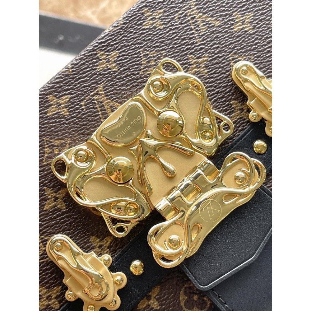 Lv Petite Malle M13738 20 x 12.5 x 6 cm Bags