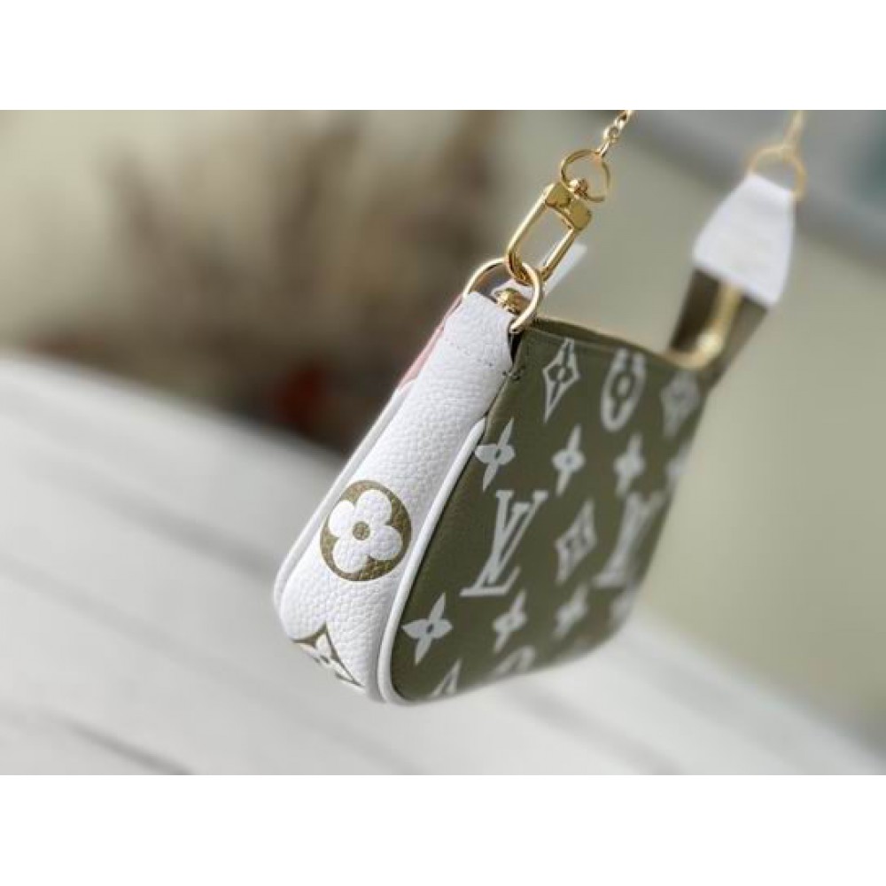 Lv Mini Pochette Accessories M81284 15.5x10.5x4cm Bags