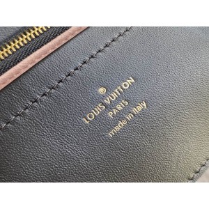 Lv Pochette Coussin M80742 20x14x8 cm Bags